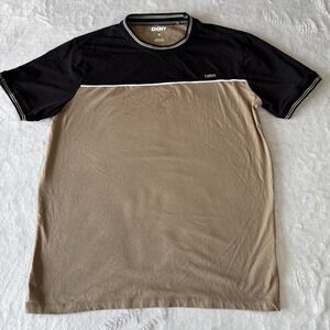 DKNY Jeans T Shirt Short Sleeve Crew Neck ‎ Size Medium T-Shirt
